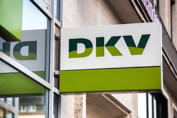 Teléfono DKV
